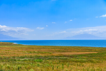 Obraz premium Beautiful Sayram Lake natural scenery in Xinjiang, China.