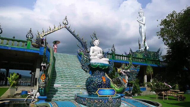 Phra Upakhut at the stairs leading up to the viewpoint at Wat kho pra kru thailand time lapse