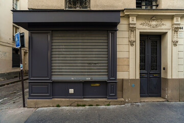 Obraz na płótnie Canvas Typical vintage french parisian boutique facade , storefront template , concept store design shop mockup