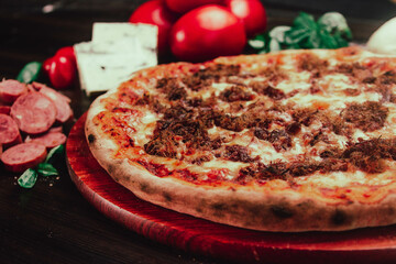 Pizza de carne seca (Charque)  (Dried Meat Pizza )