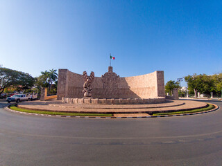 Monumento paseo montejo