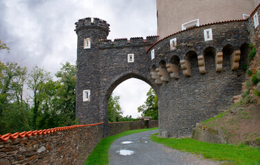 Fototapeta premium View on Zleby castle on a cloudy day, Czech Republic