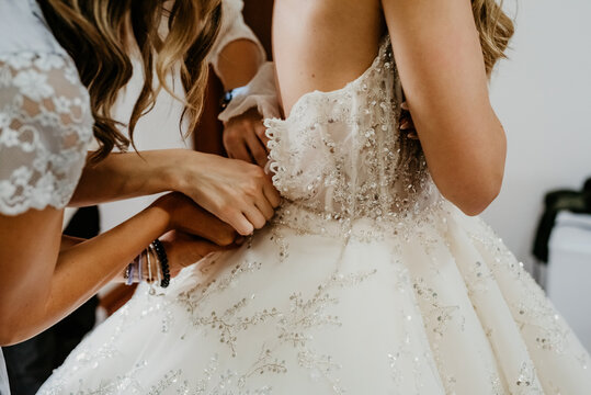 Jimmy choo wedding shoes bridal white sandals hands dress wedd ring bride and groom inspo hairstyles ceremony details	