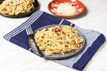 homemade spaghetti carbonara