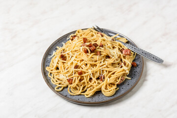 homemade spaghetti carbonara