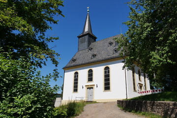 Fototapeta na wymiar Kapelle auf Burg Lichtenberg