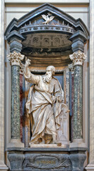 Fototapeta na wymiar The statue of St. Thomas by Le Gros in the Archbasilica St.John Lateran, San Giovanni in Laterano, in Rome