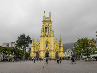 Fototapeta premium Basilica de nuestra señora de Lourdes, Bogota, Colombia