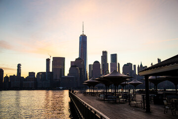Fototapeta na wymiar Sunrise over the New York Skyline in New York City