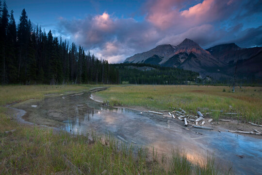 Senset, Kicking Hourse River, Yoho National Park, Canada