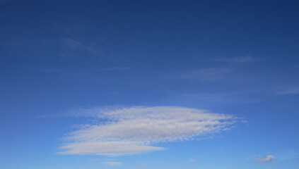 Naklejka na ściany i meble Wolken mit blauen Himmel, Blue sky with clouds