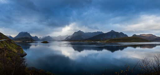 Fototapeta na wymiar Beautiful panoramic scenery of calm bay in Lofoten, Norway