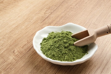 Green matcha powder, food ingredient
