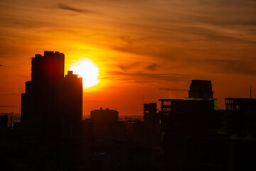 Fototapeta na wymiar Sunrise over the city Phnom Penh Cambodia