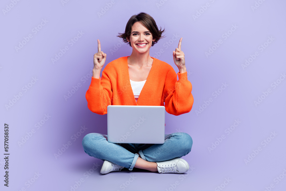 Poster Full length photo cadre of optimistic programmer attractive girl indicate fingers up use laptop new app promo isolated on violet color background