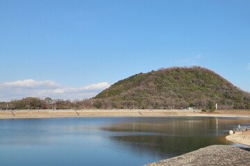 北山貯水池と甲山