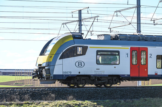 train rail desiro Belgique belge SNCB 