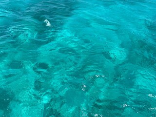 eaux turquoises