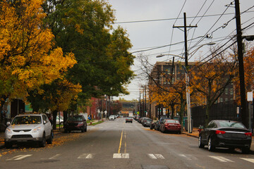 Fototapeta na wymiar city street in Autumn