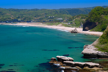 春の琴ヶ浜海水浴場