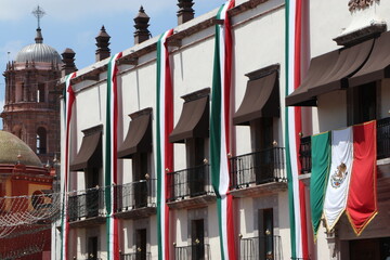 Centro histórico de la ciudad de Querétaro listo para las fiestas patrias 
