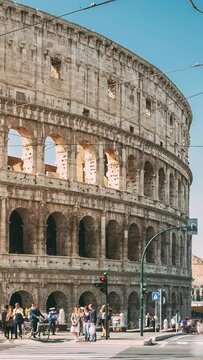 Hyperlapse Vertical Footage Rome, Italy. Colosseum. Flavian Amphitheatre. Famous World Landmark Unesco. Touristic Landmarks In Summer Time. Travel Italy.