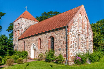 Church of St. Krzysztof in Steklno, West Pomeranian Voivodeship, Poland - obrazy, fototapety, plakaty