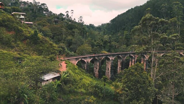 wonderful Nine Arch Bridge in Ella - Sri Lanka