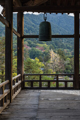 Fototapeta premium 日本 広島県廿日市市の宮島にある豊国神社の千畳閣に飾られた鐘