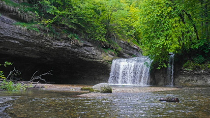 Obraz premium Cascades du Hérisson in the french Jura mountains