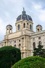 Fototapeta na wymiar Facade of the Art History Museum in Vienna