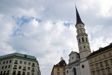 Fototapeta na wymiar St. Michael's Church in Vienna