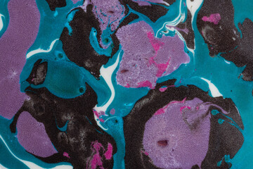 Stains of bright metallic paint