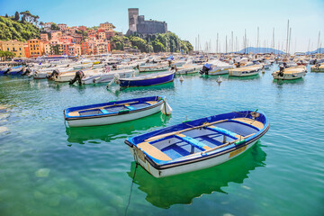 Lerici bay and marina with sailboats, Cinque Terre, Liguria, Italy with boats - obrazy, fototapety, plakaty