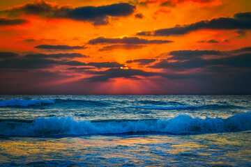 Obraz premium Stunning evening landscape, with the most beautiful beach.