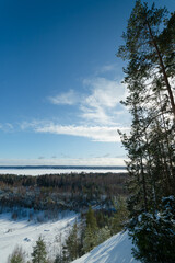 Sunny winter day at Mustavuori