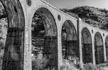 Plakat black and white old vintage bridge with big arcs and columns in traditional old european style