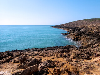 Fototapeta na wymiar Bellissimo paesaggio marino della costa dell'Eloro in Sicilia