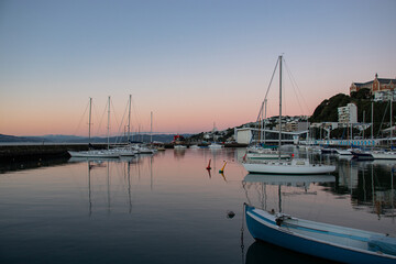 Obraz premium boats at sunset
