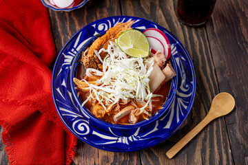 pozole rojo, comida tipica mexicana
