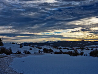 Valle de Salazar al atardecer y en invierno, Navarra, España