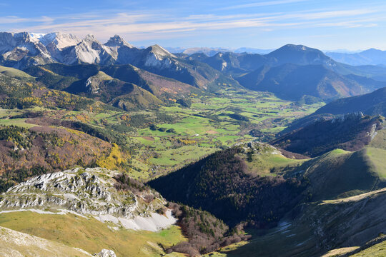 Auvergne-Rhone-Alpes Bilder – Durchsuchen 20,981 Archivfotos ...