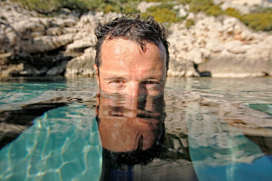 Christopher Pratt is born in 1981 in Marseille, is a French professional offshore yacht racer.