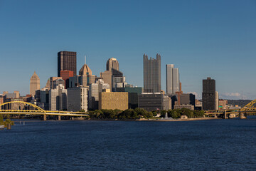 Fototapeta na wymiar Cityscape of Pittsburgh, Pennsylvania. Allegheny and Monongahela Rivers in Background. Ohio River. Pittsburgh Downtown With Skyscrapers and Beautiful Sky