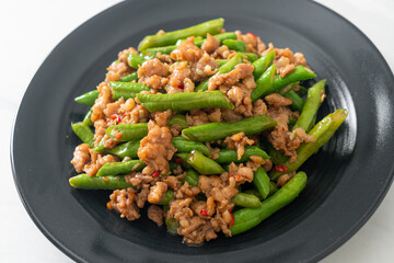 stir-fried french bean or green bean with minced pork