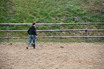 Stable  year  gore  hand  clean  up rose s  muck  i the  arena 