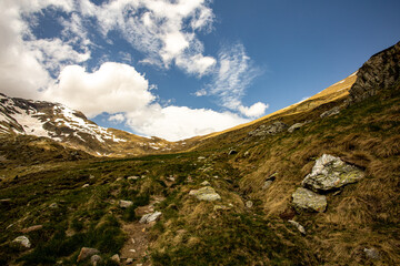 piękny górski krajobraz w pirenejach