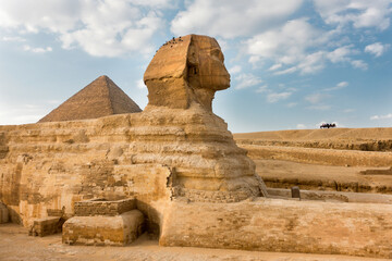 Fototapeta na wymiar Sphinx in Ägypten vor Cheops-Pyramide