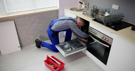 Obraz na płótnie Canvas Dishwasher Appliance Repair Service