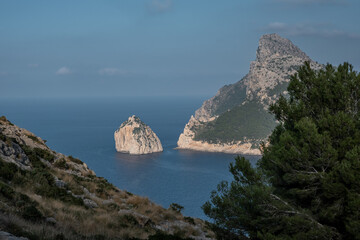 Fototapeta na wymiar Exploring the coast in the Balearic islands